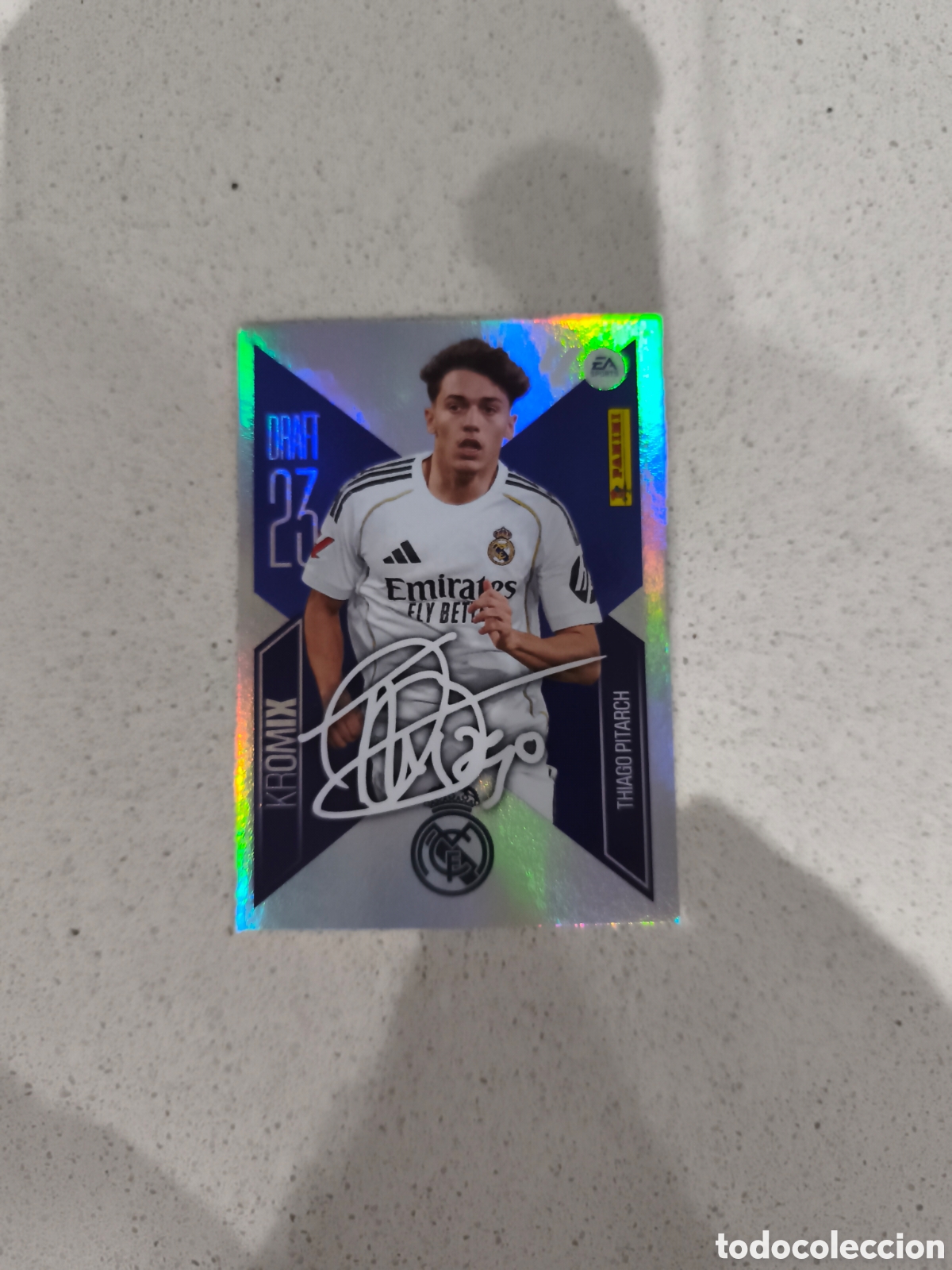 Cromos de f&uacute;tbol: CROMO ROOKIE N&Uacute;MERO K22 THIAGO PITARCH REAL MADRID DRAFT 23 KROMIX. LIGA ESTE 26/27. PANINI.