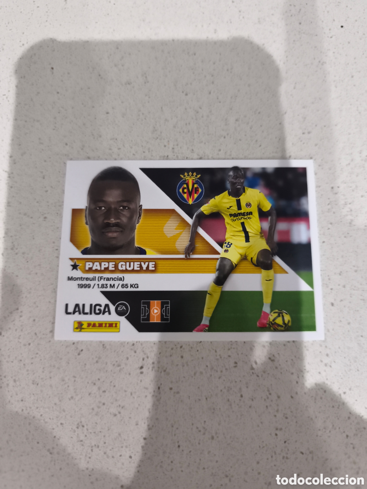 Cromos de f&uacute;tbol: CROMO N&Uacute;MERO 11 PAPE GUEYE VILLARREAL. LIGA ESTE 26/27. PANINI.