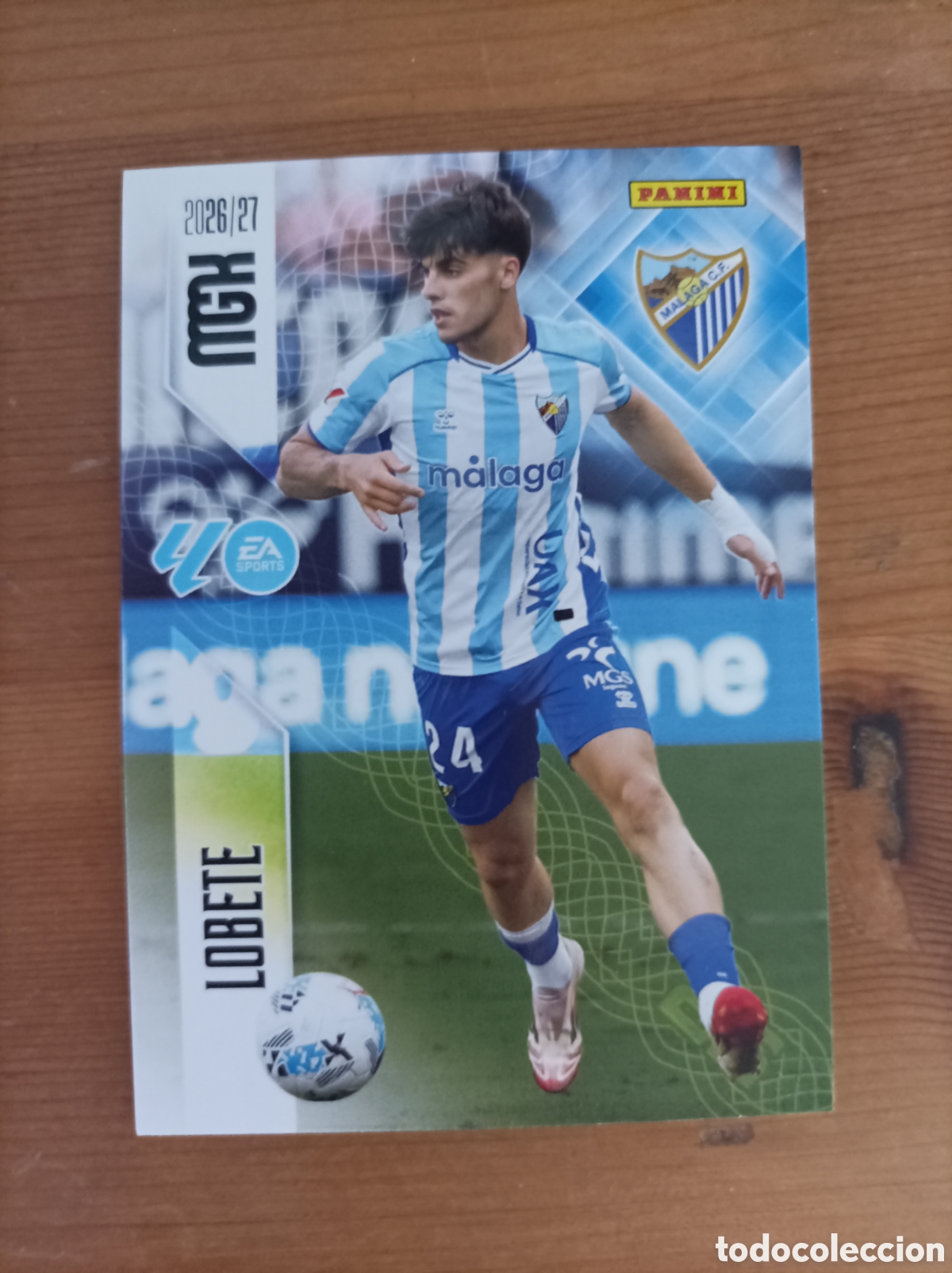 Cartes &agrave; collectionner de Football: MEGACRACKS PANINI 2026-27 LOBETE M&Aacute;LAGA