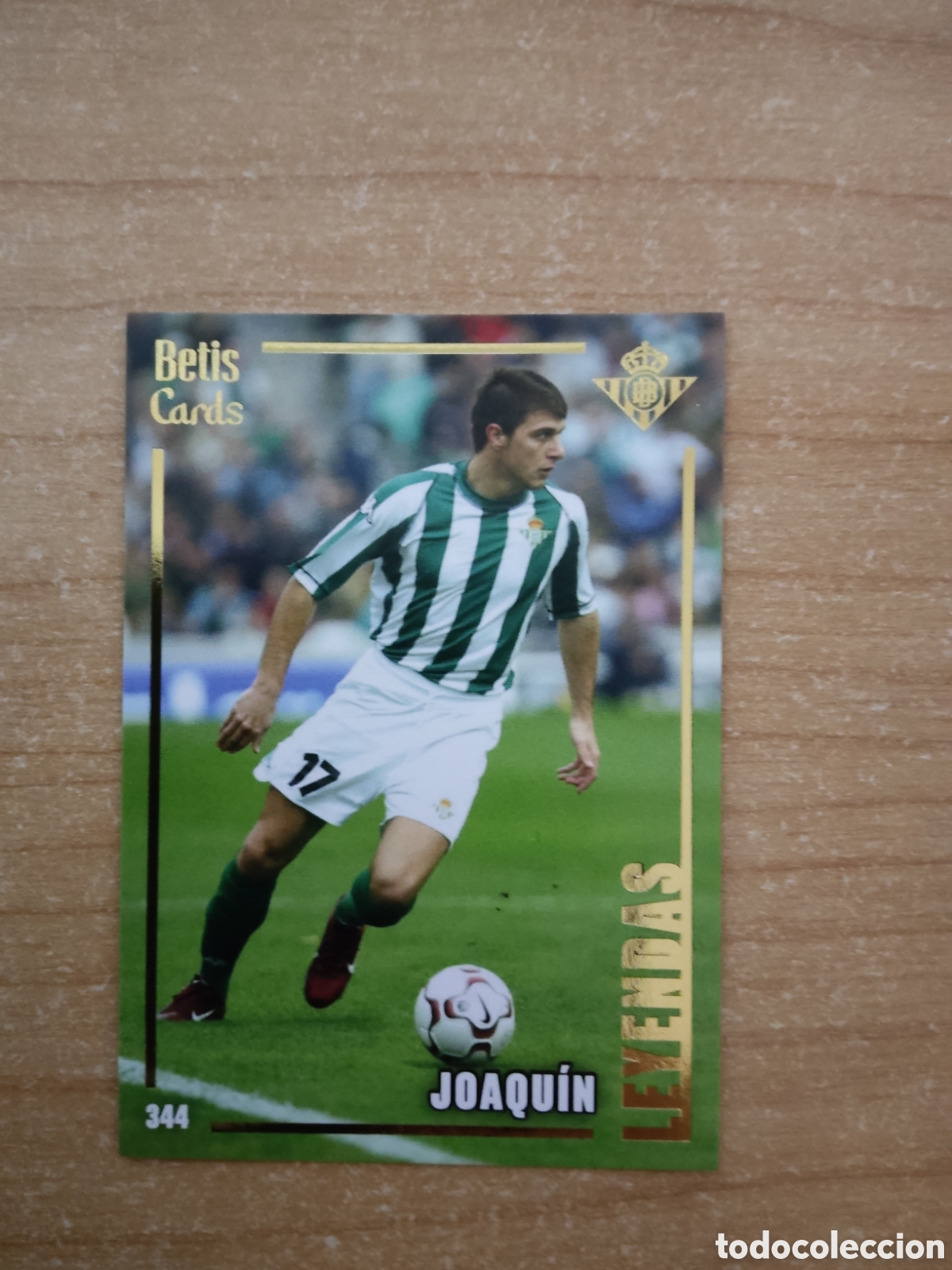 Cartes &agrave; collectionner de Football: 344 JOAQUIN LEYENDAS REAL BETIS HOLY CARDS 2024 2025