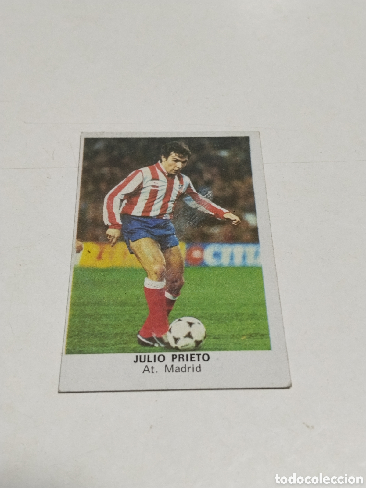 Cromos de f&uacute;tbol: Cromo Futbol 84 Cano 1983 , Julio Pietro , con peque&ntilde;os ara&ntilde;azos