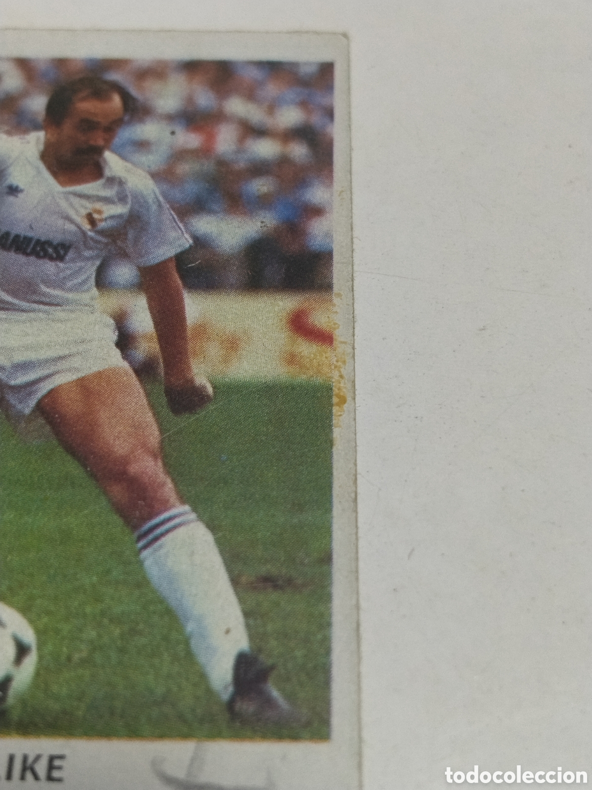 Cromos de f&uacute;tbol: Cromo F&uacute;tbol 84 Cano 1983 ,, Stielkie ,Real Madrid, con raya de l&aacute;piz abajo y mancha enelladoderecho