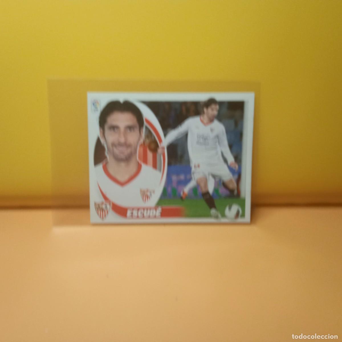 Football Stickers: EDICIONES ESTE 2012 2013 12 13 SEVILLA F.C ESCUD&Eacute; 5A 5 A