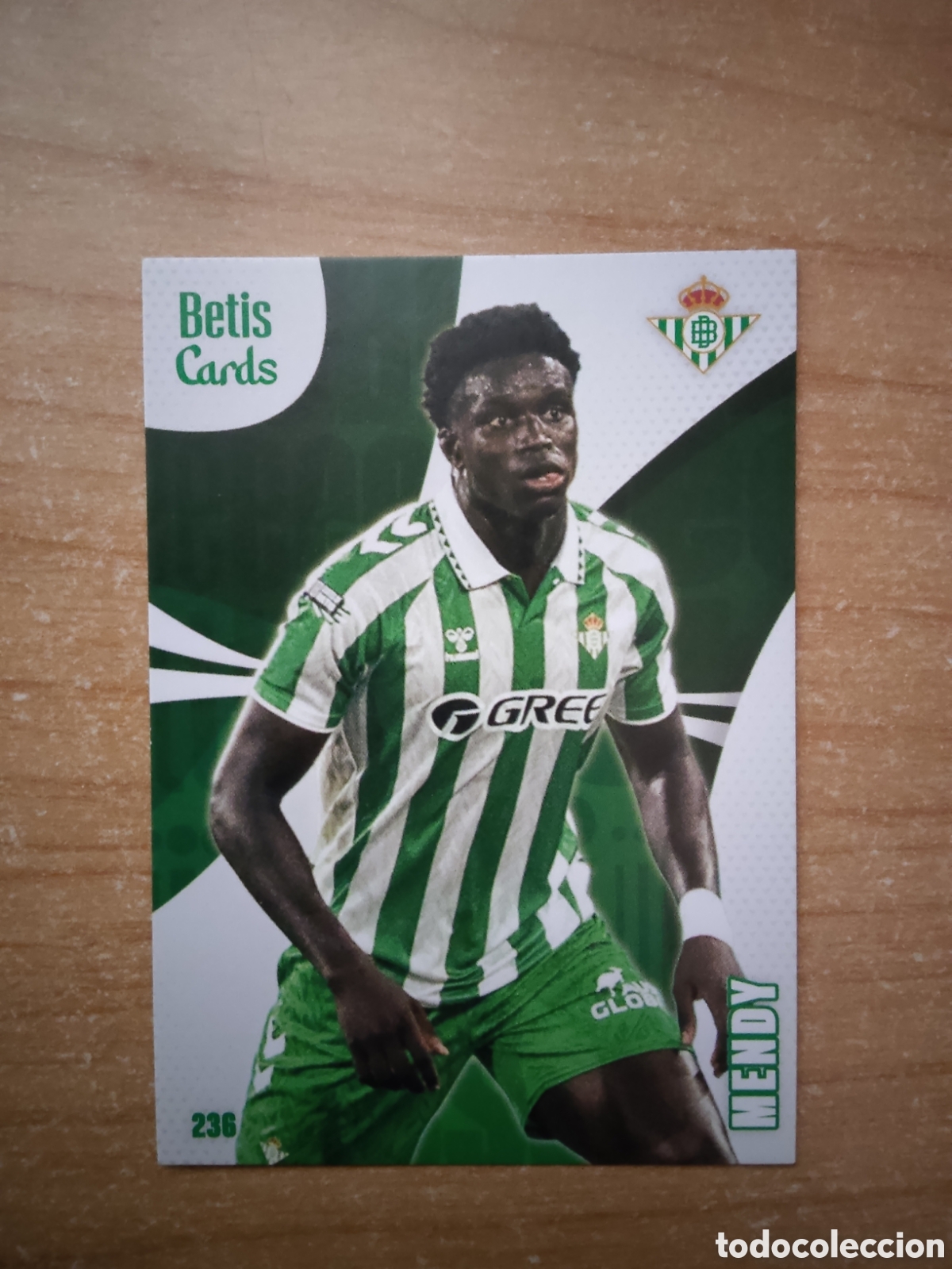 Fu&szlig;ball-Sticker: 236 MENDY REAL BETIS HOLY CARDS 2024 2025
