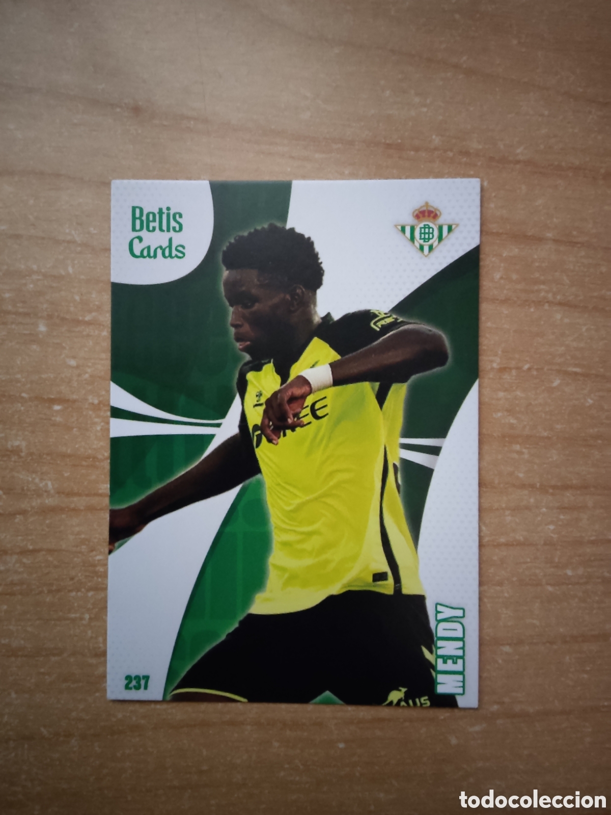 Fu&szlig;ball-Sticker: 237 MENDY REAL BETIS HOLY CARDS 2024 2025