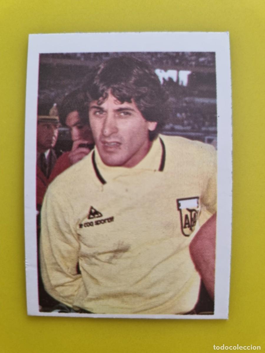 Football Stickers: CROMO FTUBOL ESPA&Ntilde;A 82 FHER UBALDO FILLIOL N&ordm;38 ARGENTINA AR826