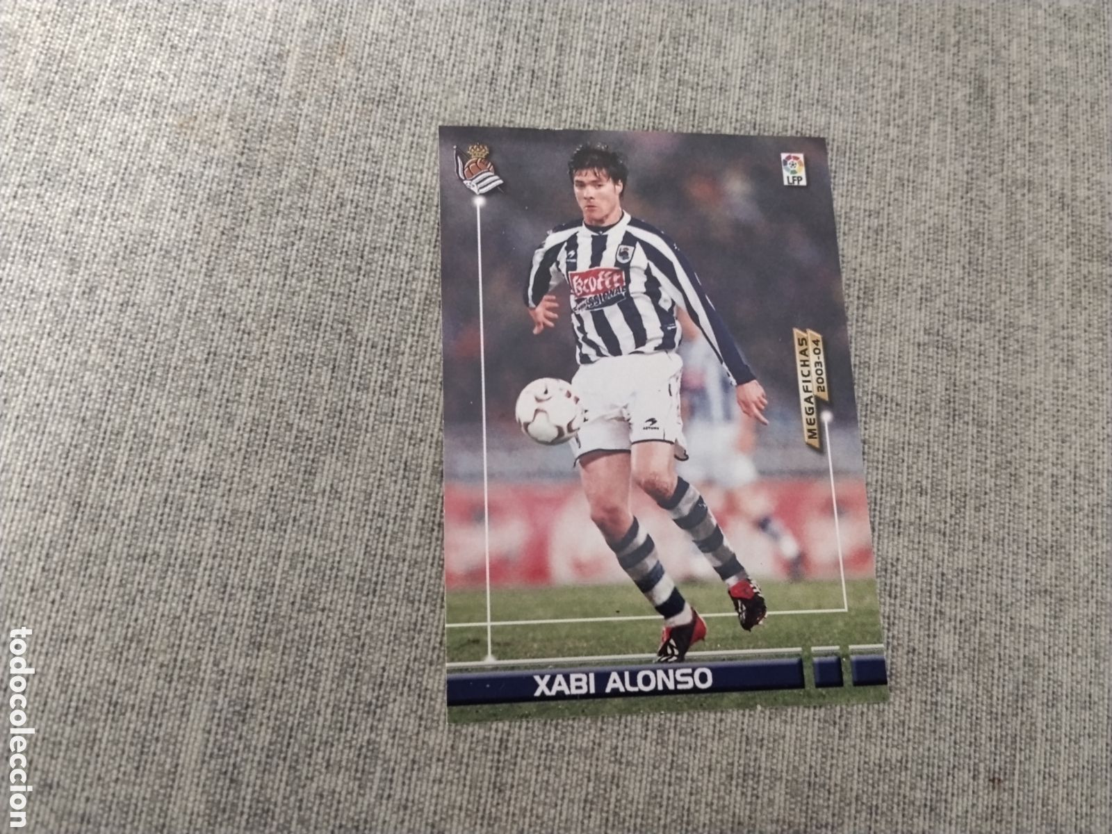 Figurine di Calcio: XABI ALONSO - REAL SOCIEDAD ( MEGAFICHAS PANINI ) A&Ntilde;O 2003-04