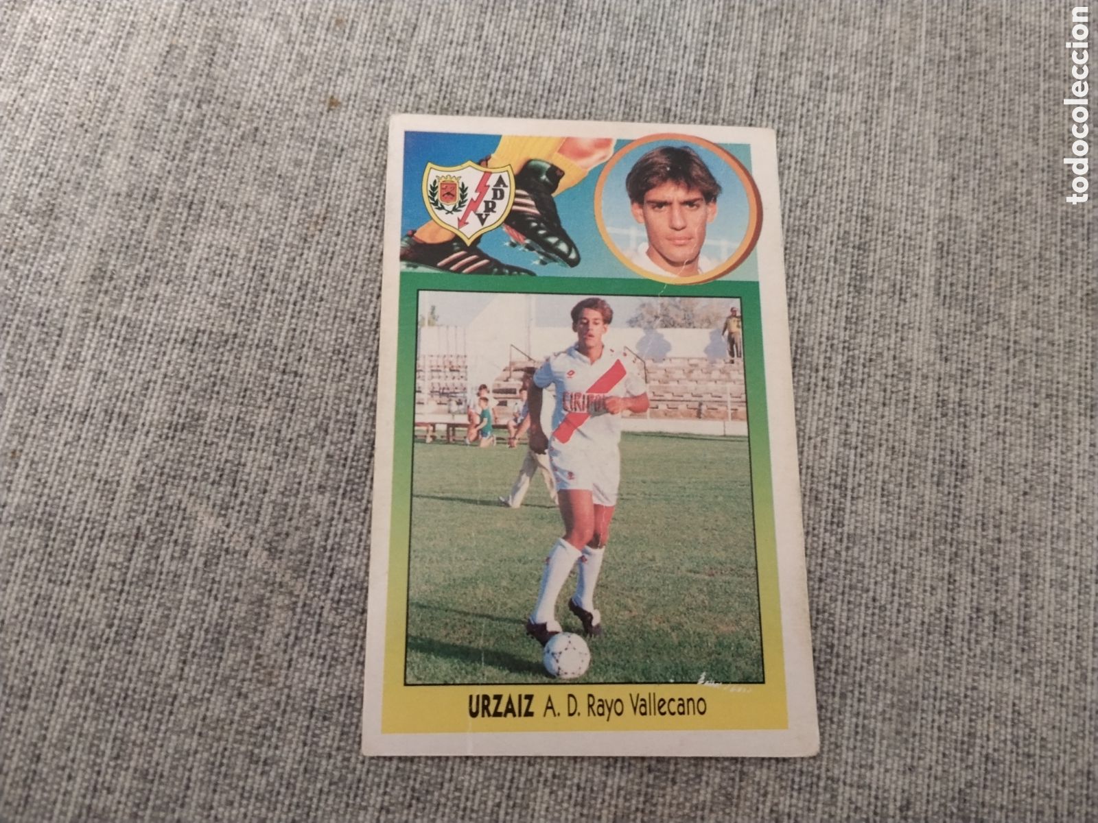 Cartes &agrave; collectionner de Football: ED. ESTE 1993 94 ( 93-94 ) ULTIMO FICHAJE N&ordm; 25 URZAIZ - RAYO VALLECANO ( CART&Oacute;N ) DESPEGADO