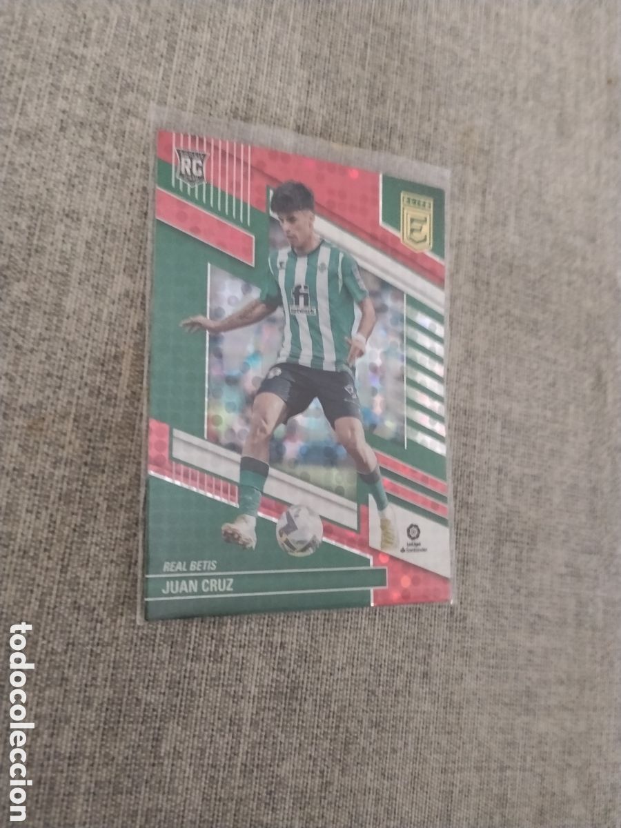 Cartes &agrave; collectionner de Football: PANINI DONRUSS 2022-23 N&ordm; 219 JUAN CRUZ - REAL BETIS B. ( ROOKIE CARD ) PARALELO RED DISCO