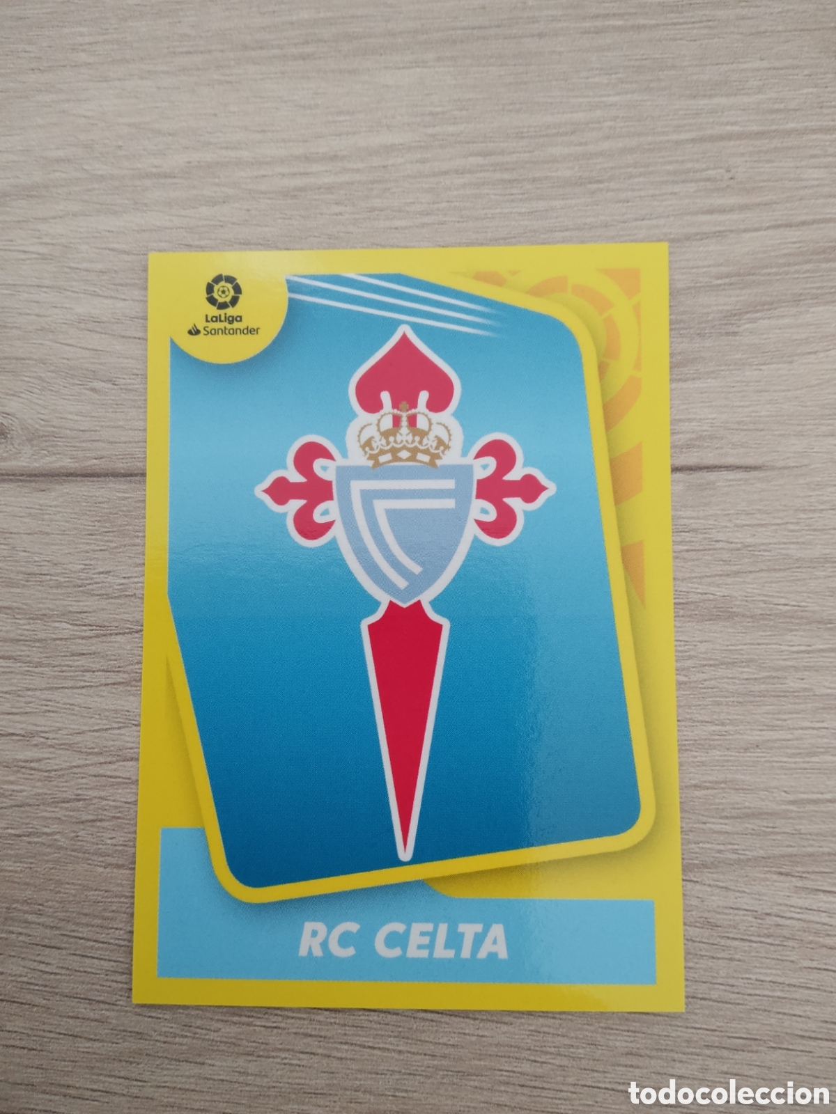 Cromos de f&uacute;tbol: 1 ESCUDO CELTA VIGO LIGA ESTE 2021 2022