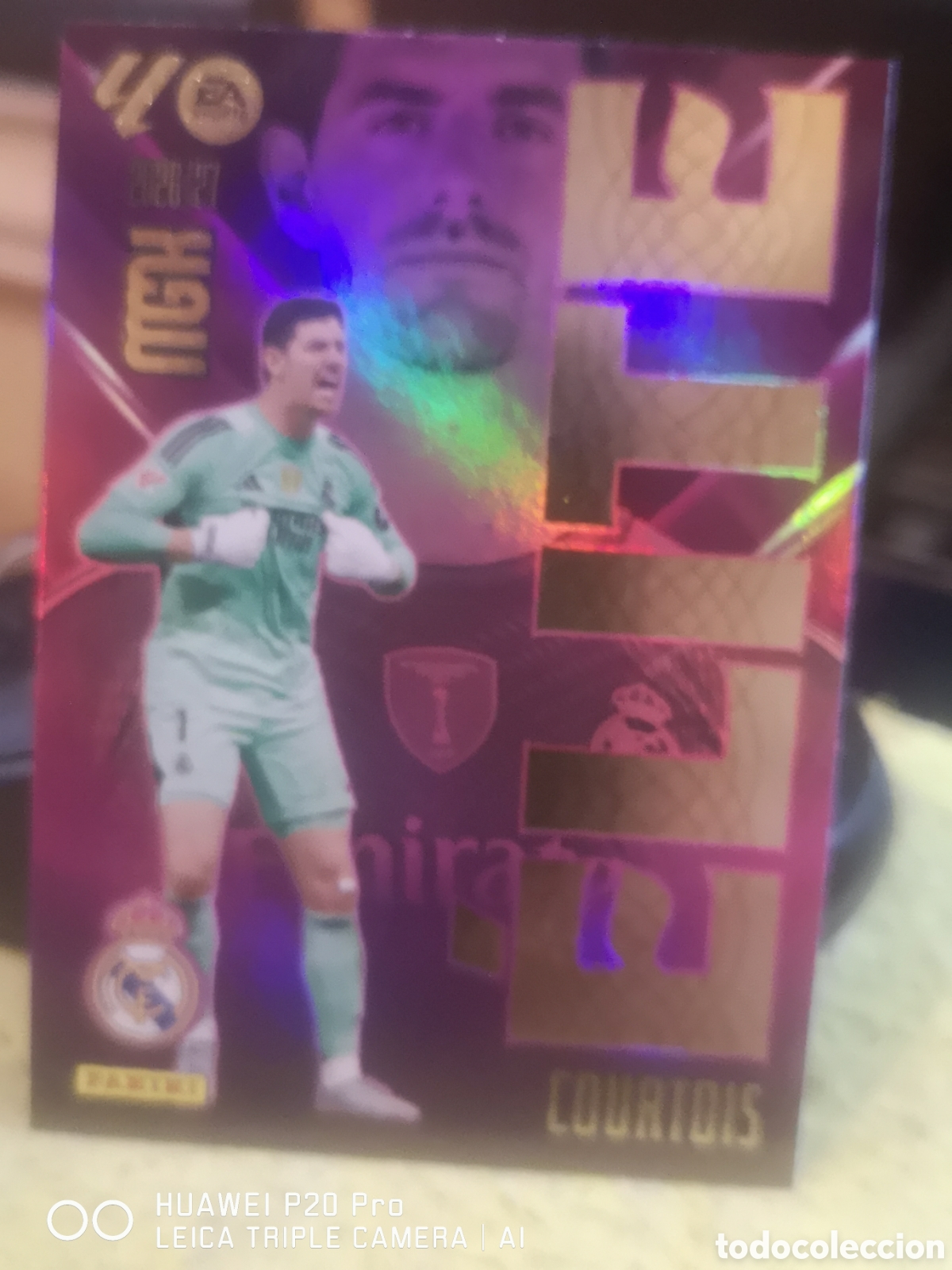 Cartes &agrave; collectionner de Football: MEGACRACKS 2026 27 ELITE 4 COURTOIS - REAL MADRID