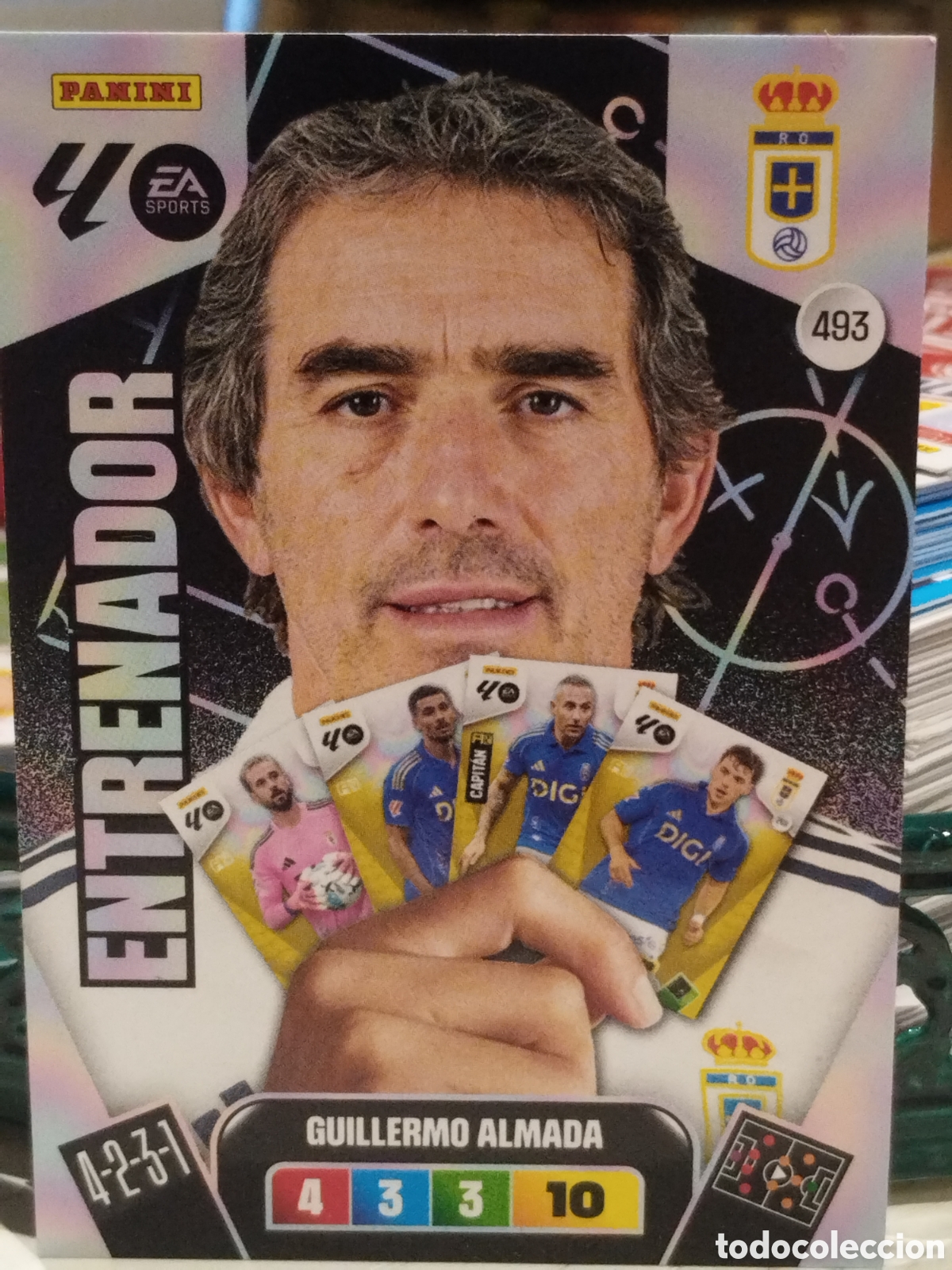 Cromos de f&uacute;tbol: 493 GUILLERMO ALMADA ENTRENADOR OVIEDO 25 26 ADRENALYN XL 2025 2026