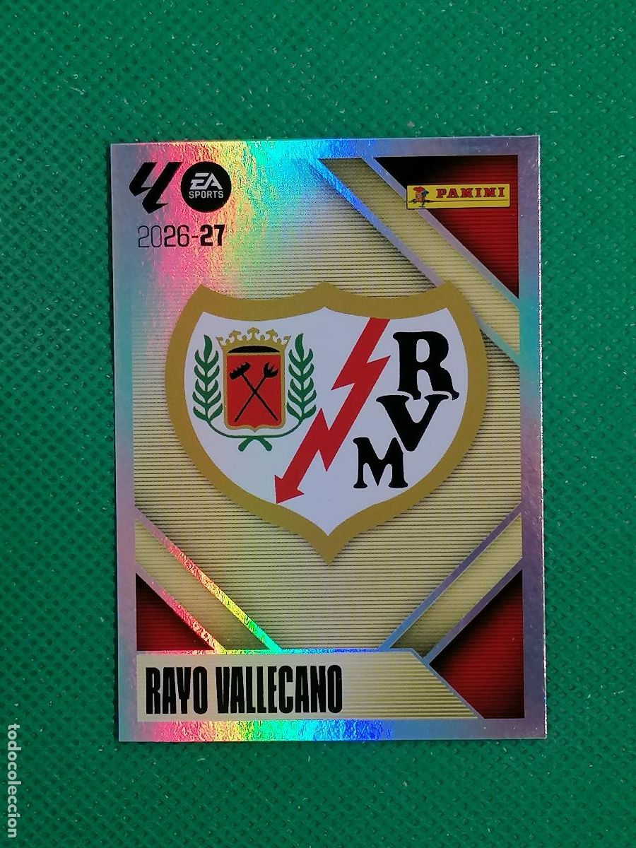 Figurine di Calcio: 1 ESCUDO RAYO VALLECANO ⚽ PANINI LIGA ESTE 26 27 2026 2027 ⚽