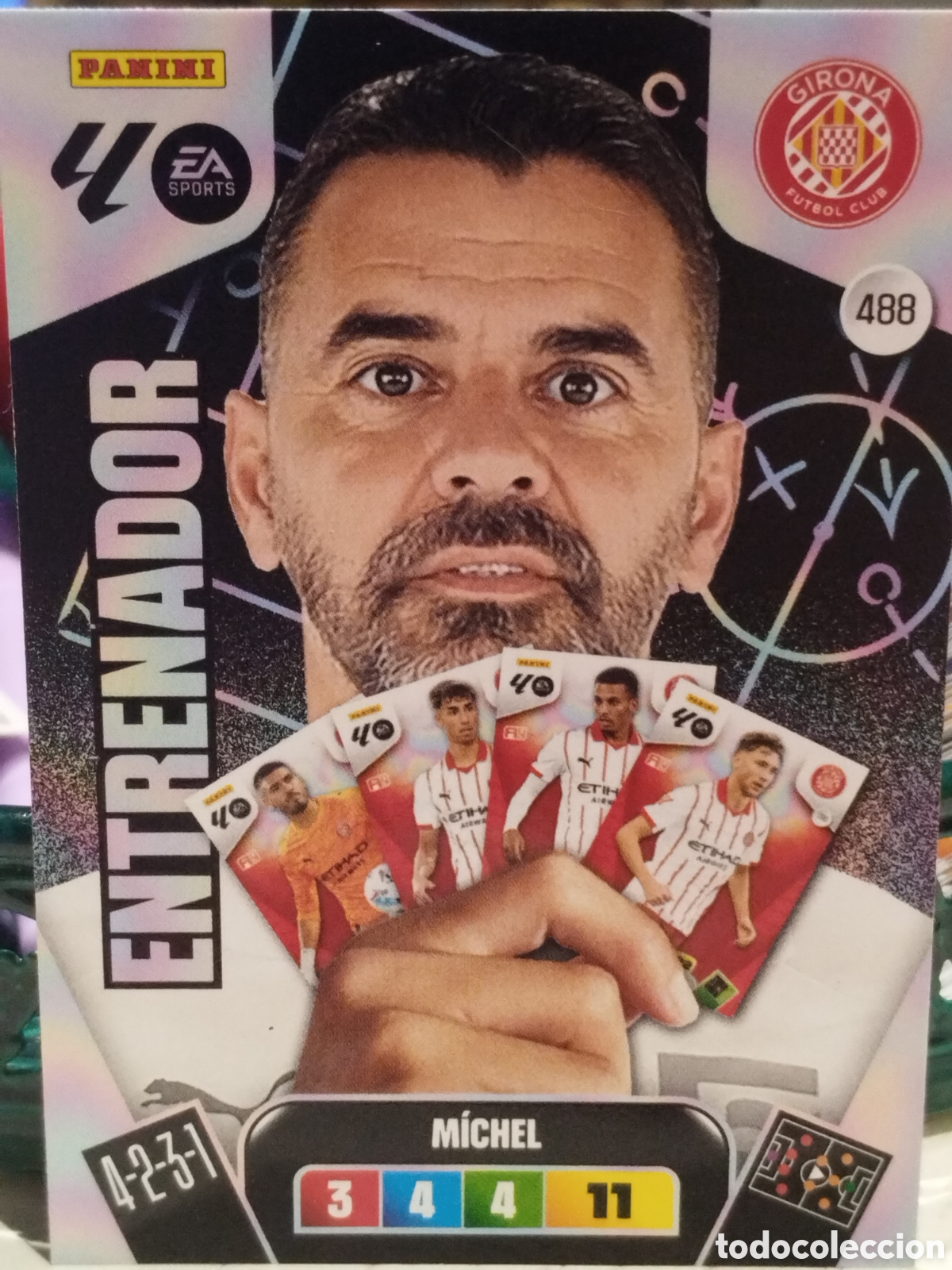 Figurine di Calcio: 488 MICHEL ENTRENADOR GERONA 25 26 ADRENALYN XL 2025 2026