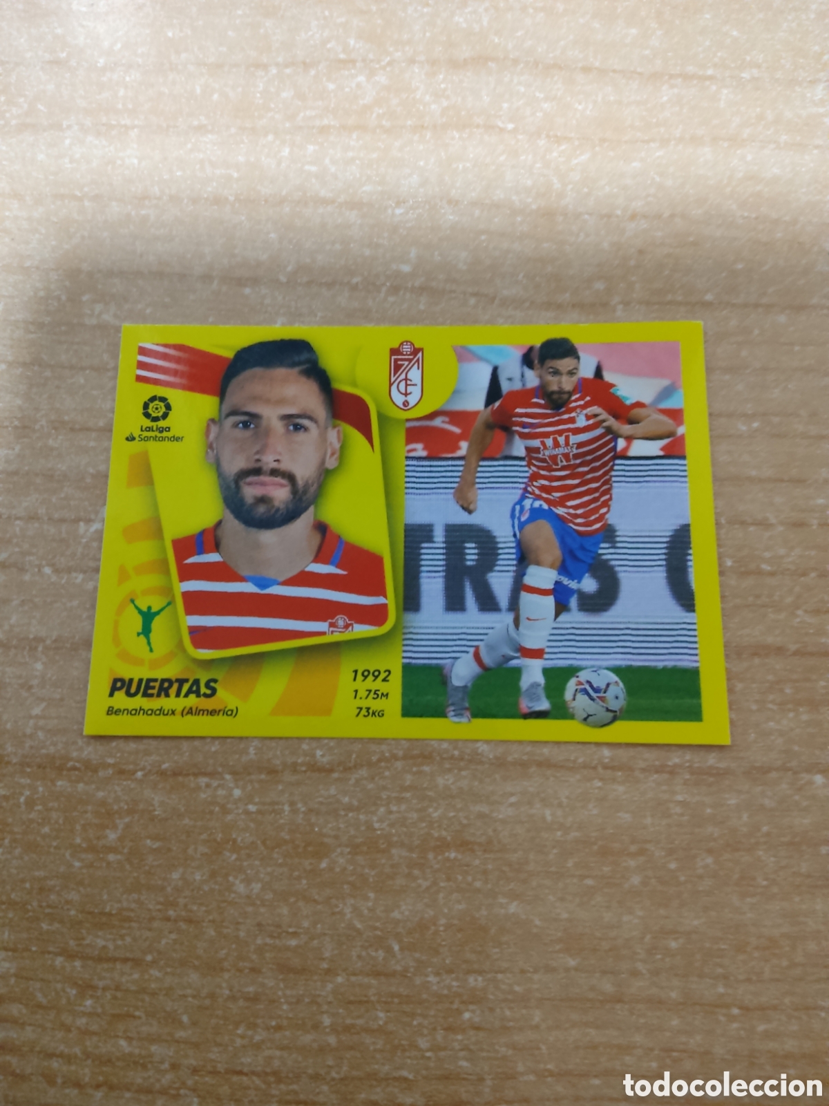 Fu&szlig;ball-Sticker: 18 PUERTAS GRANADA LIGA ESTE 2021 2022