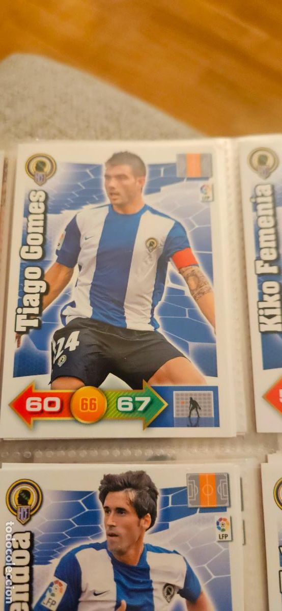Fu&szlig;ball-Sticker: 137. Tiago Gomes (Hercules C.F.) adrenalyn 2010 2011 10 11 trading card