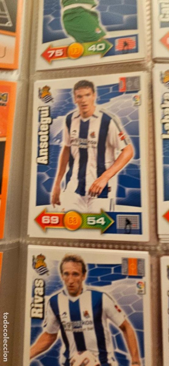 Cartes &agrave; collectionner de Football: 256. Ansotegui (Real Sociedad) adrenalyn 2010 2011 10 11 trading card