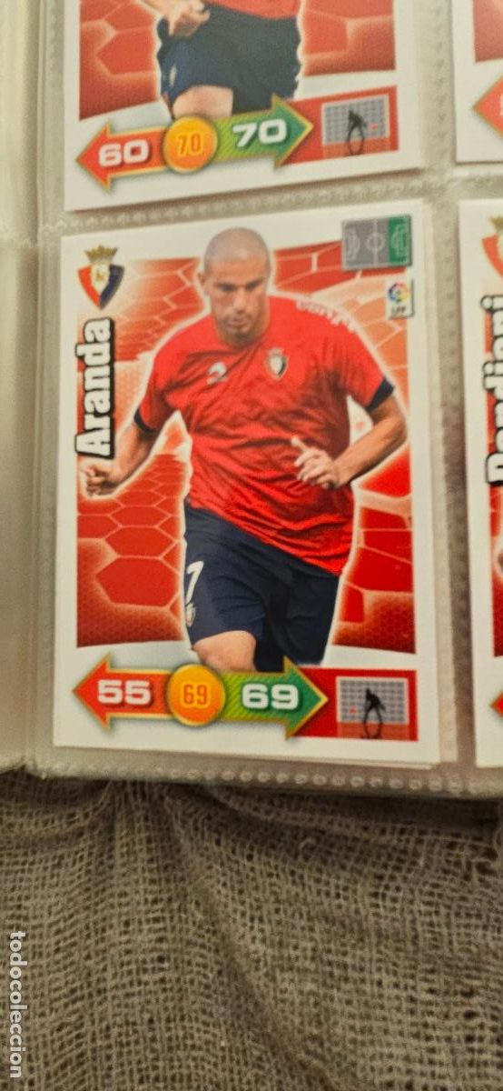 Cromos de f&uacute;tbol: 232. Aranada (C. At. Osasuna) adrenalyn 2010 2011 10 11 trading card