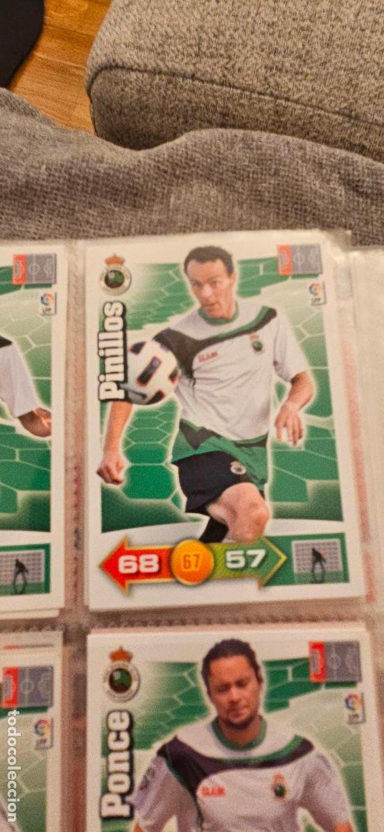 Cromos de f&uacute;tbol: 237. Pinillos (R. Racing C.) adrenalyn 2010 2011 10 11 trading card