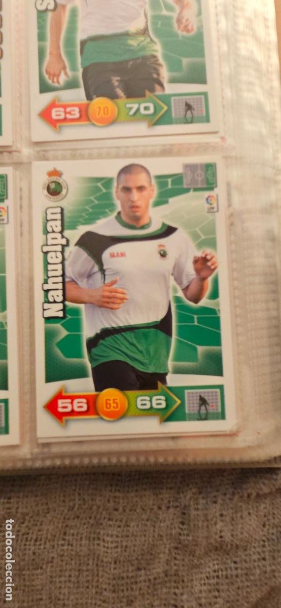 Football Stickers: 252. Nahuelpan (R. Racing C.) adrenalyn 2010 2011 10 11 trading card