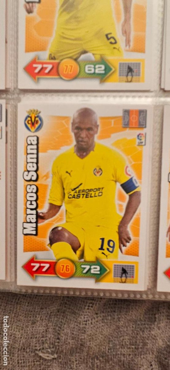 Football Stickers: 332. Marcos Senna (Villaerreal C.F.) adrenalyn 2010 2011 10 11 trading card