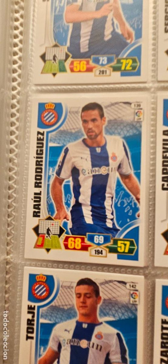 Cartes &agrave; collectionner de Football: 139. Raul Rodriguez (R.C.D. Espanyol) adrenalyn 2013 2014 13 14 trading card