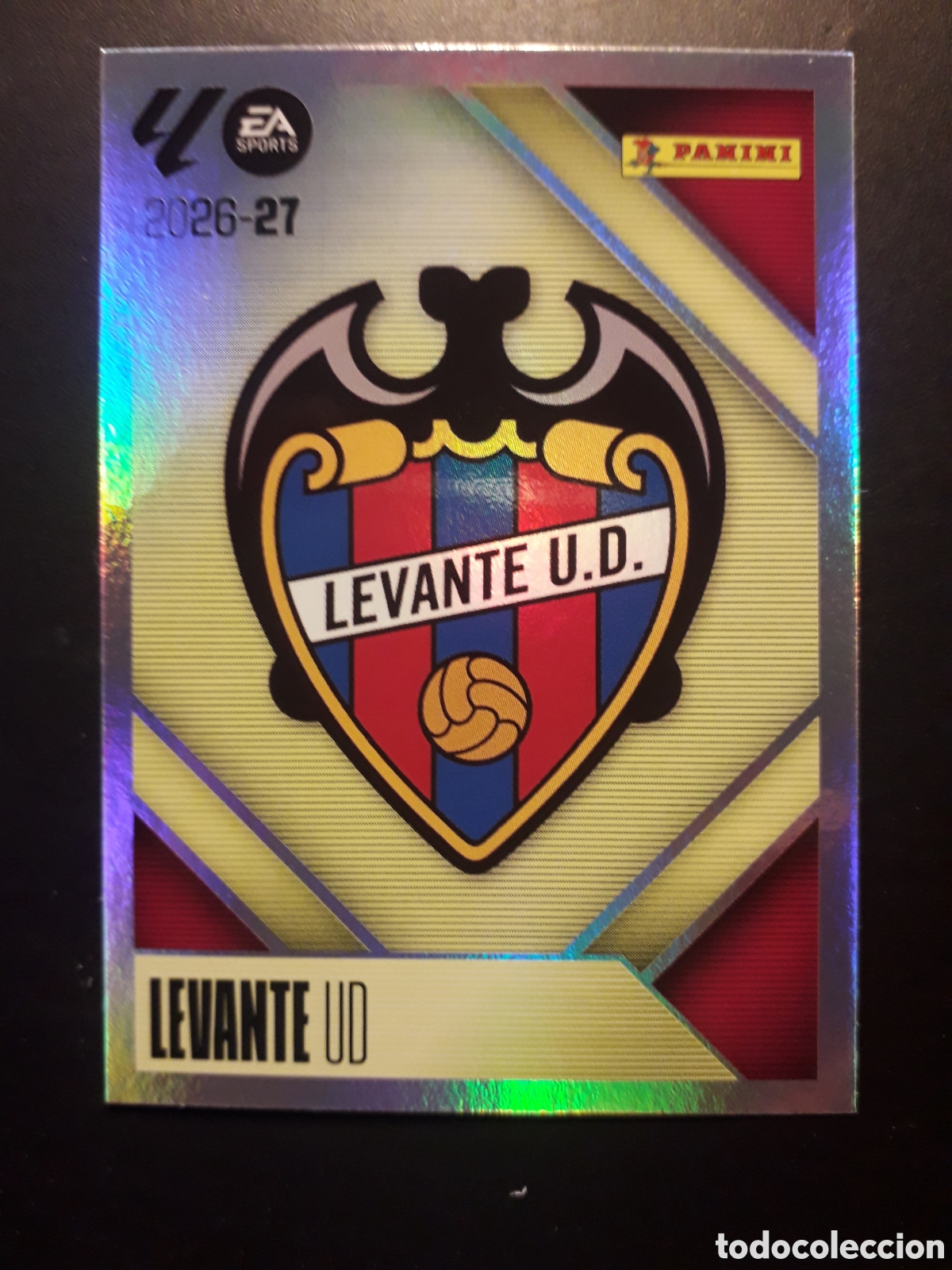 Cartes &agrave; collectionner de Football: ESCUDO LEVANTE N&deg; 1 ED ESTE 2026 2027 26 27 SIN PEGAR PEDIDO M&Iacute;NIMO 3&euro;