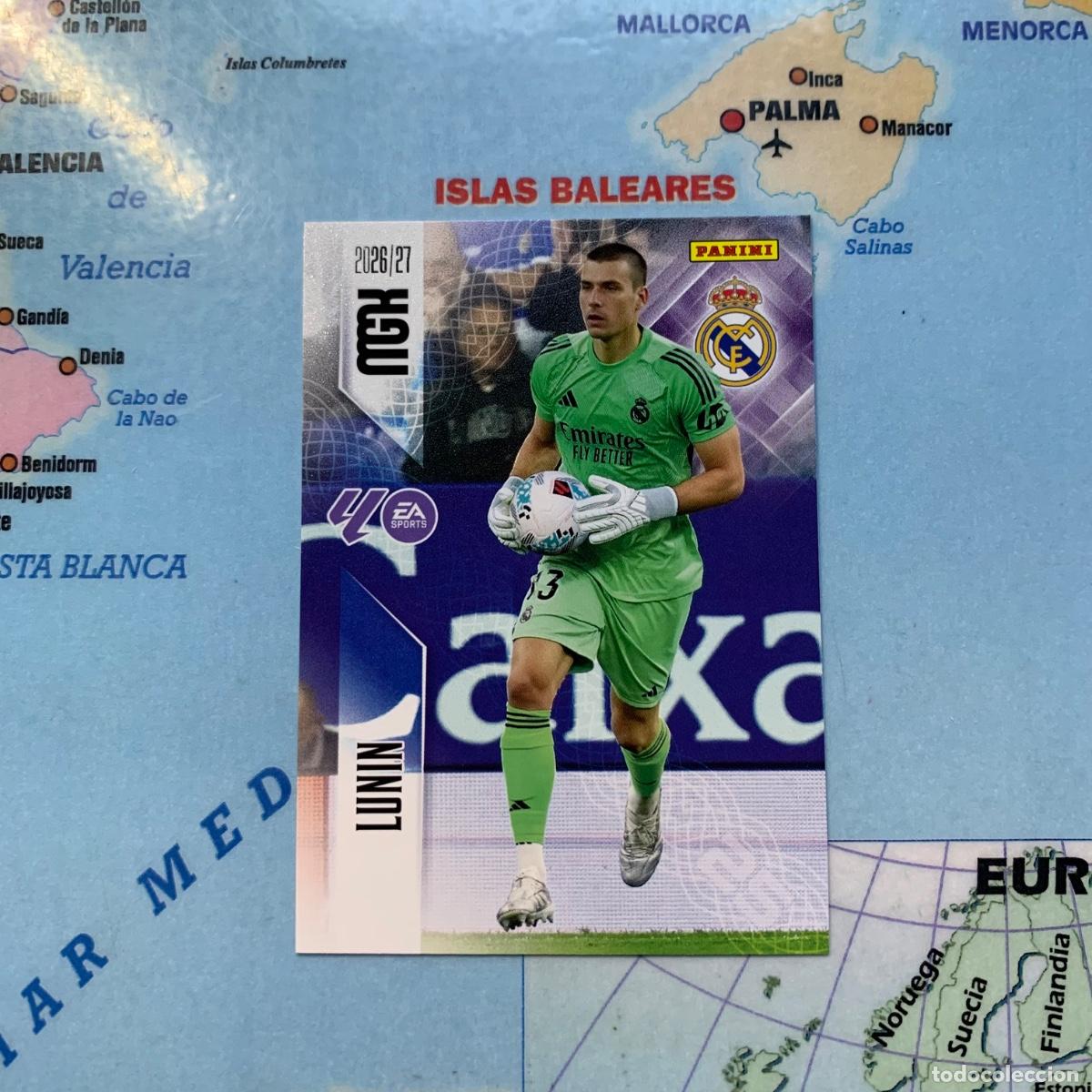 Cromos de f&uacute;tbol: Lunin n&uacute;mero 219 del Real Madrid megacracks 26-27 2026-2027