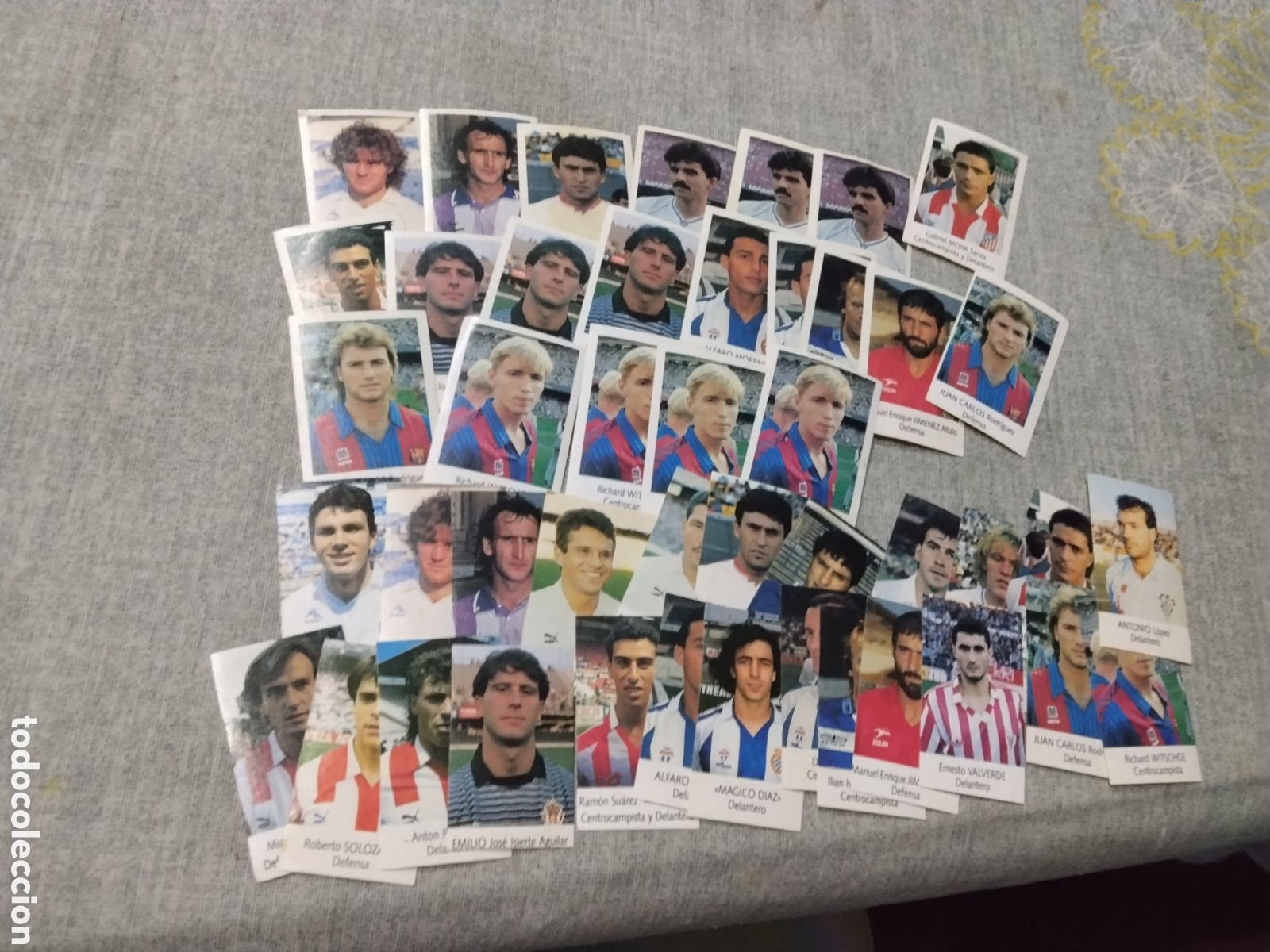 Fu&szlig;ball-Sticker: BIMBO LIGA 1991 92 ( 91 -92 ) 45 CROMOS SIN PEGAR ( 21 NUEVOS + 24 RECORTADOS )