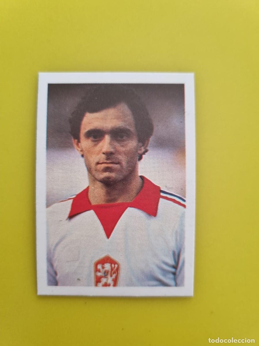 Cromos de f&uacute;tbol: CROMO FTUBOL ESPA&Ntilde;A 82 FHER MARIAN MASNY N&ordm;102 CHECOSLOVAQUIA AR826