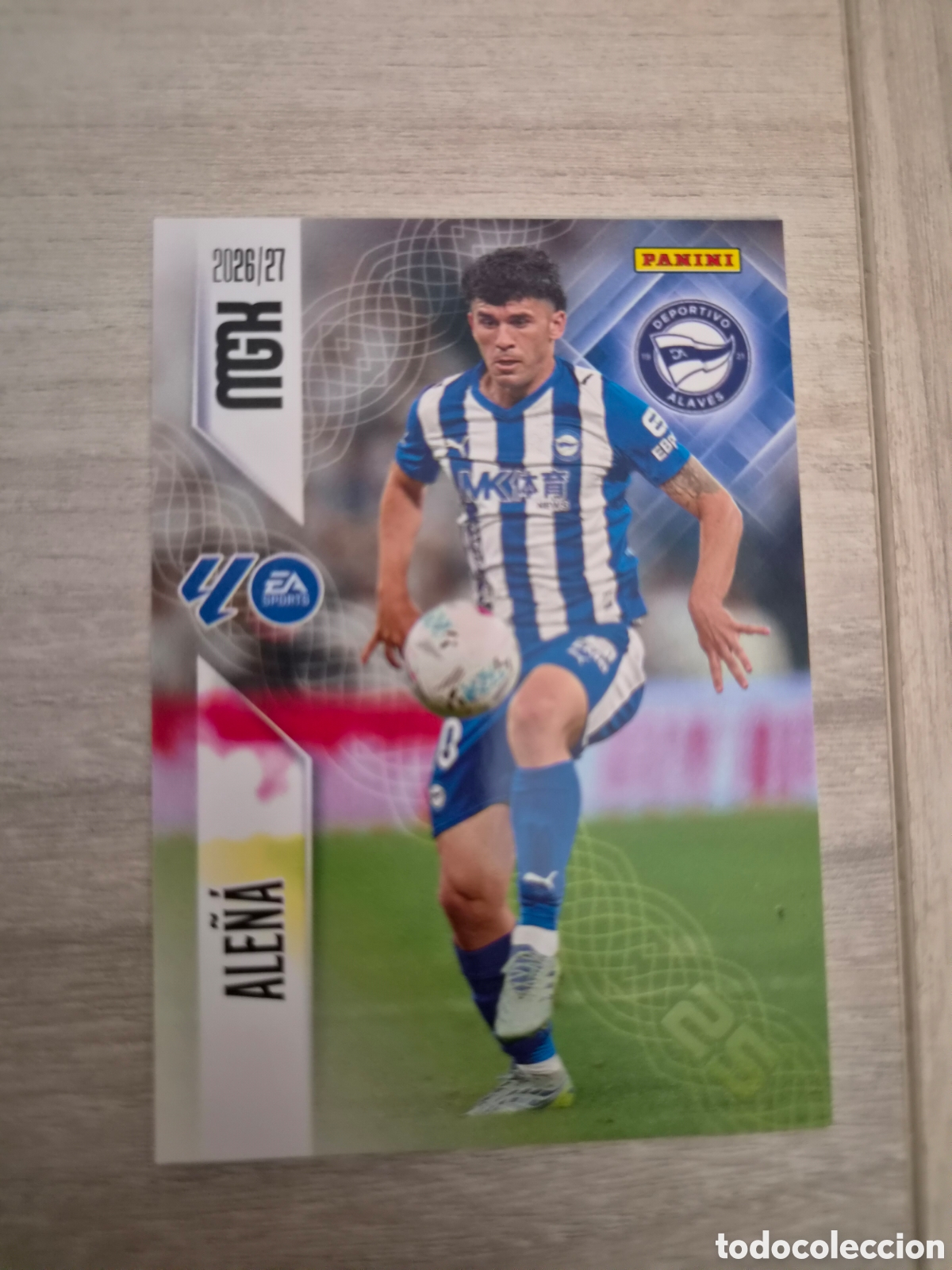 Cartes &agrave; collectionner de Football: N&deg;30 Alaves Ale&ntilde;a Liga Este 26/27