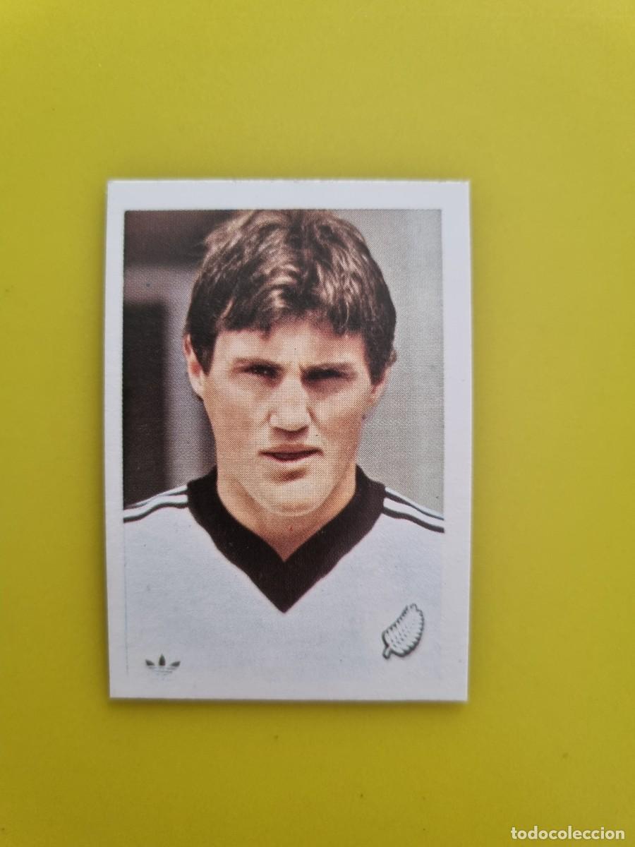 Cromos de f&uacute;tbol: CROMO FTUBOL ESPA&Ntilde;A 82 FHER PETER SIMONSEN N&ordm;237 NUEVA ZELANDA AR826