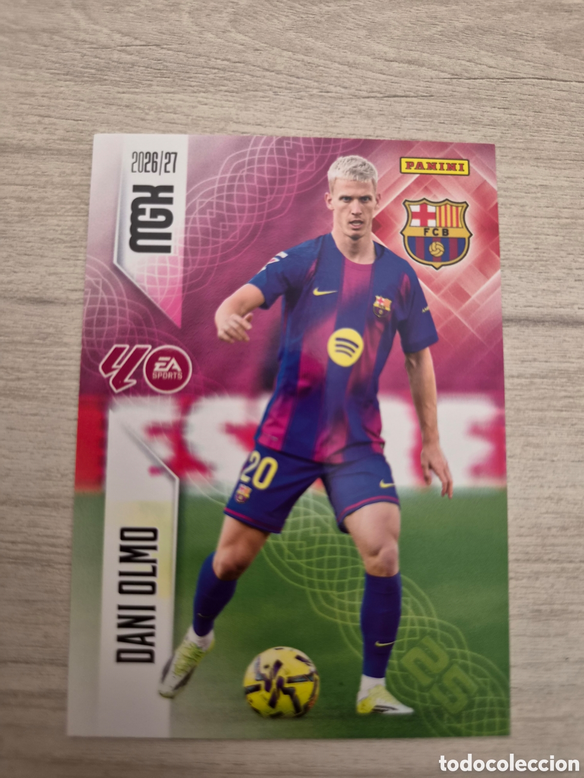 Cromos de f&uacute;tbol: N&deg;87 FC Barcelona Dani Olmo Megacracks 26/27