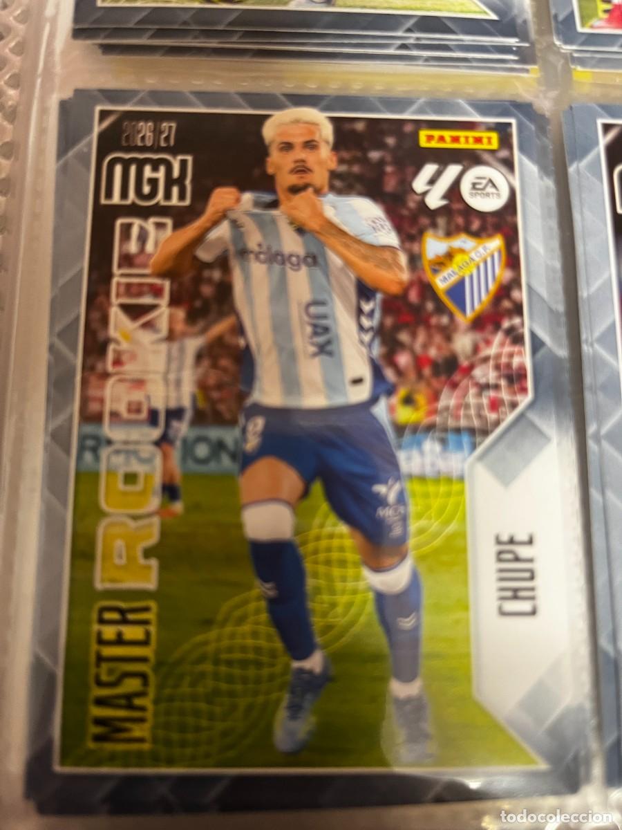 Cromos de f&uacute;tbol: MEGACRACKS MGK 2026 2027 26 27 PANINI N&ordm; 409 CHUPE MALAGA MASTER ROOKIE