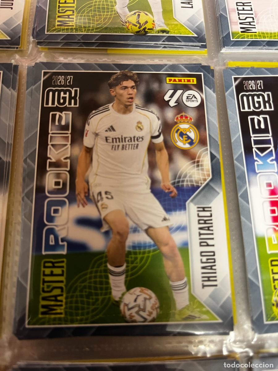 Fu&szlig;ball-Sticker: MEGACRACKS MGK 2026 2027 26 27 PANINI N&ordm; N&ordm; 419 THIAGO PITARCH REAL MADRID MASTER ROOKIE