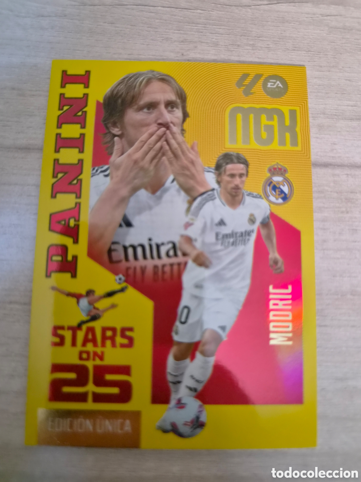 Football Stickers: N&deg;445 Stars On 25 Modric Megacracks 26/27