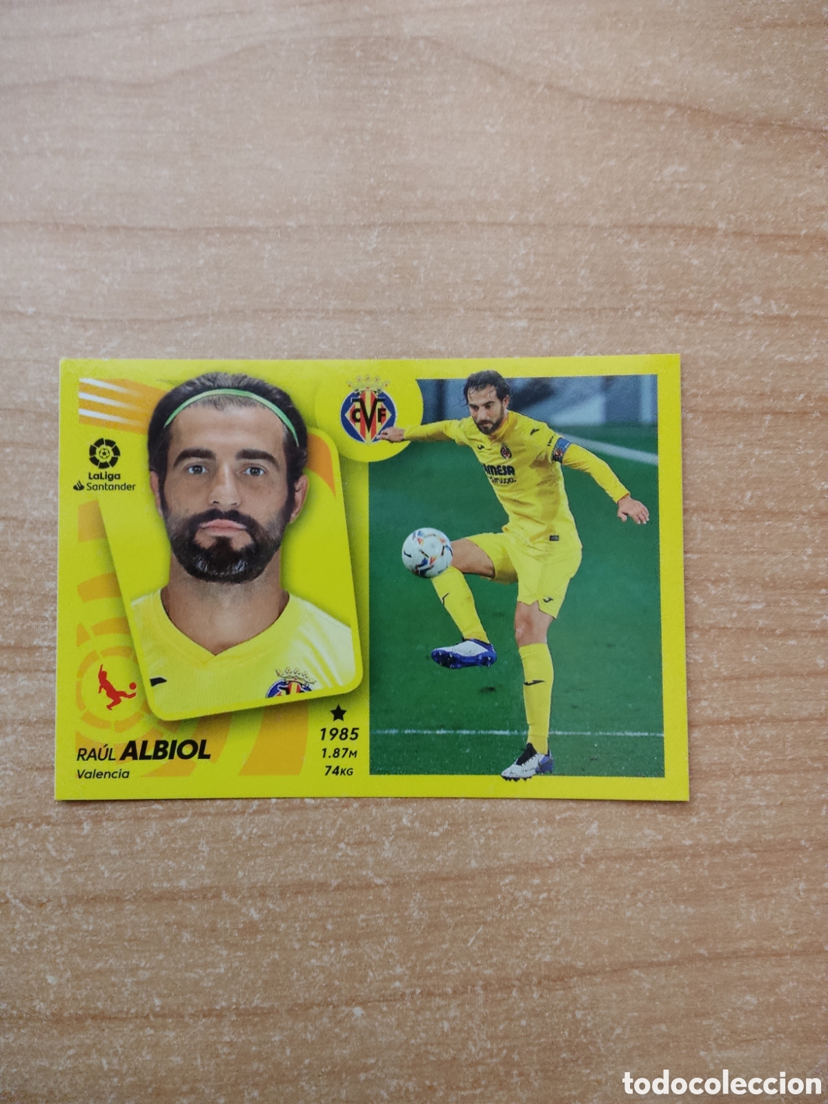 Cartes &agrave; collectionner de Football: 8 RAUL ALBIOL VILLARREAL LIGA ESTE 2021 2022