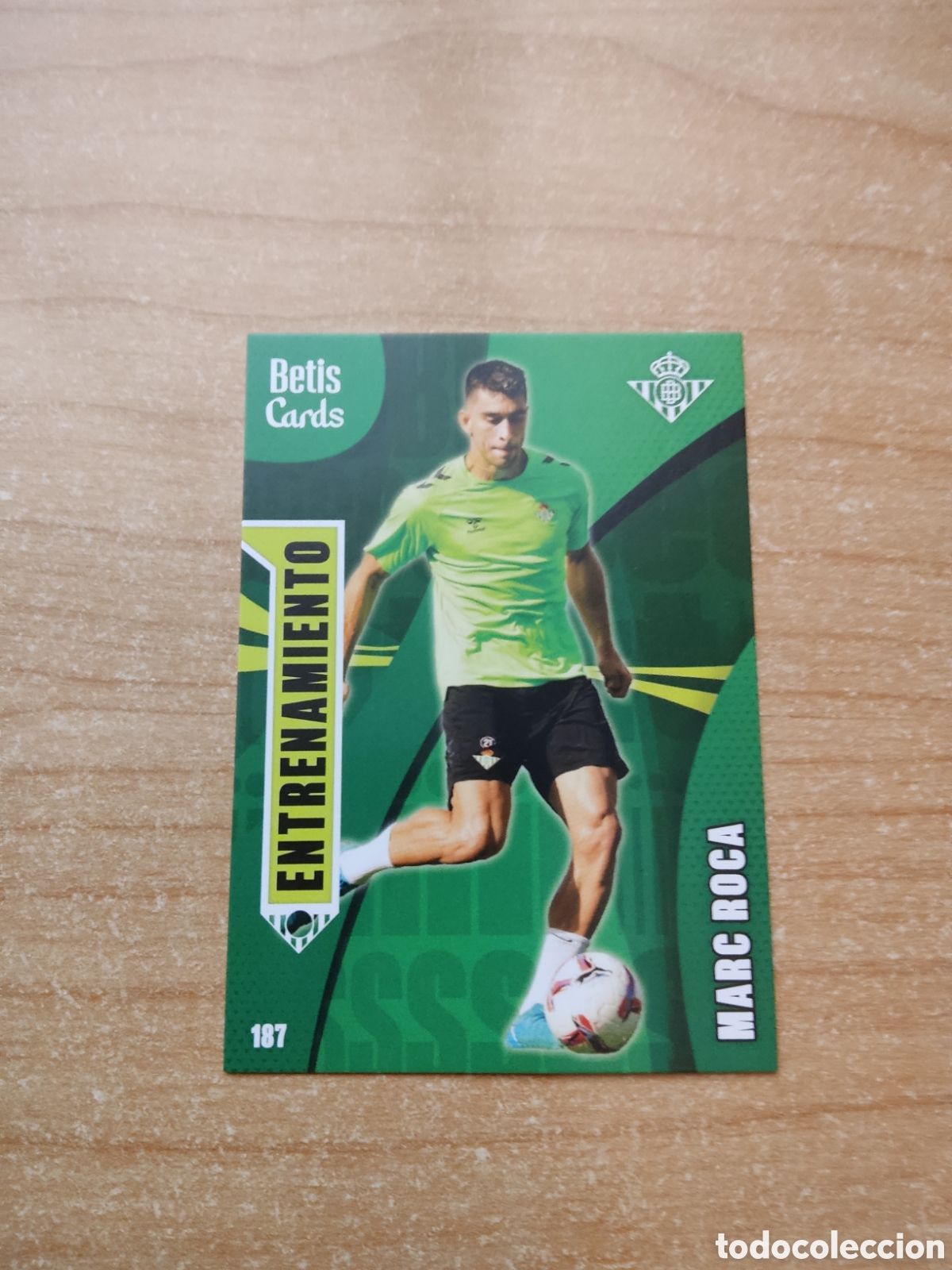 Cartes &agrave; collectionner de Football: 187 MARC ROCA ENTRENAMIENTO REAL BETIS HOLY CARDS 2024 2025