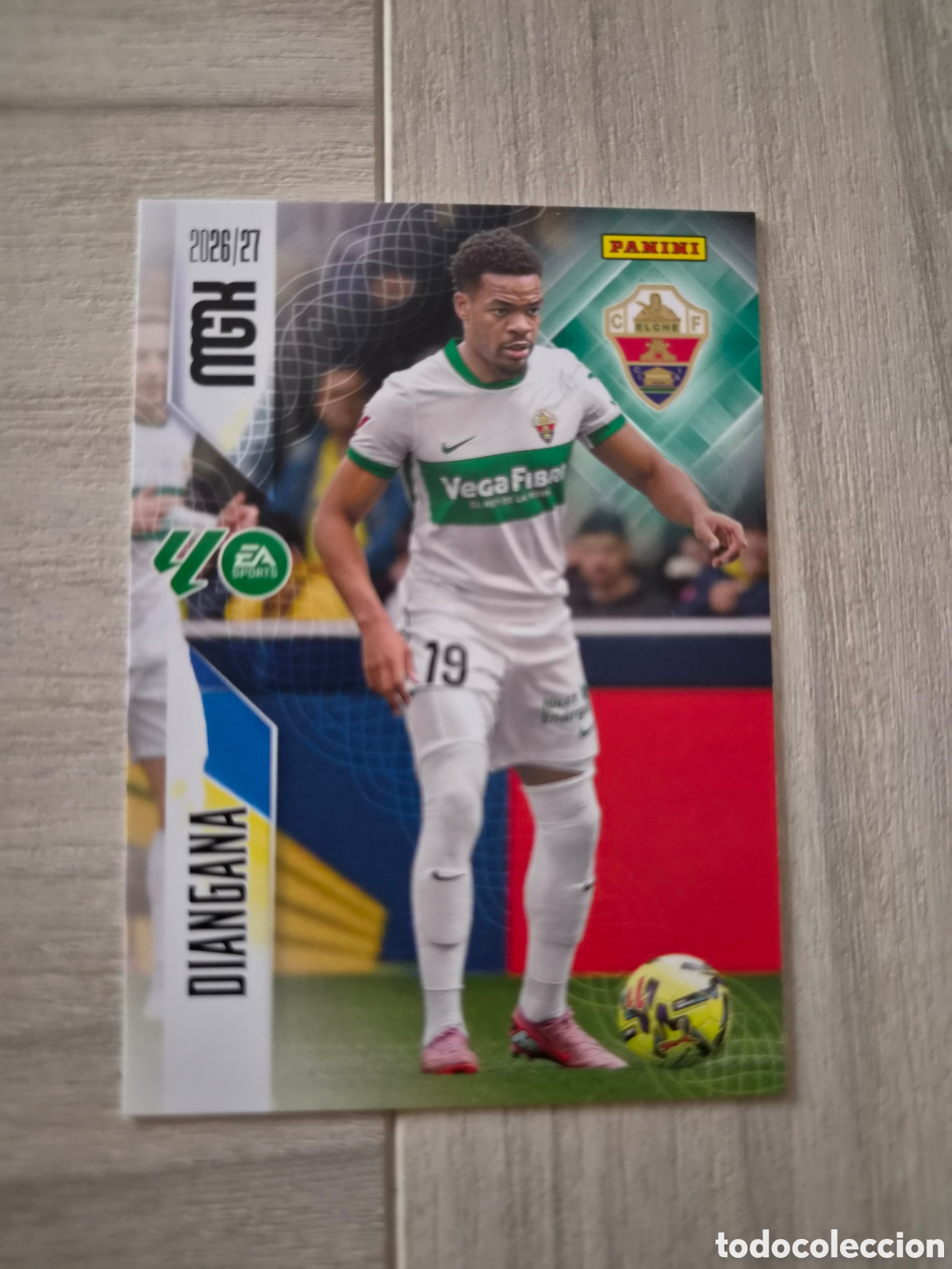 Cromos de f&uacute;tbol: N&deg;160 Elche Diangana Megacracks 26/27