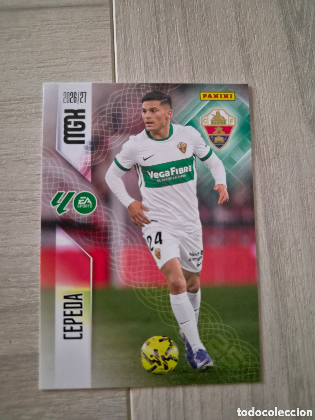 Cromos de f&uacute;tbol: N&deg;162 Elche Cepeda Megacracks 26/27