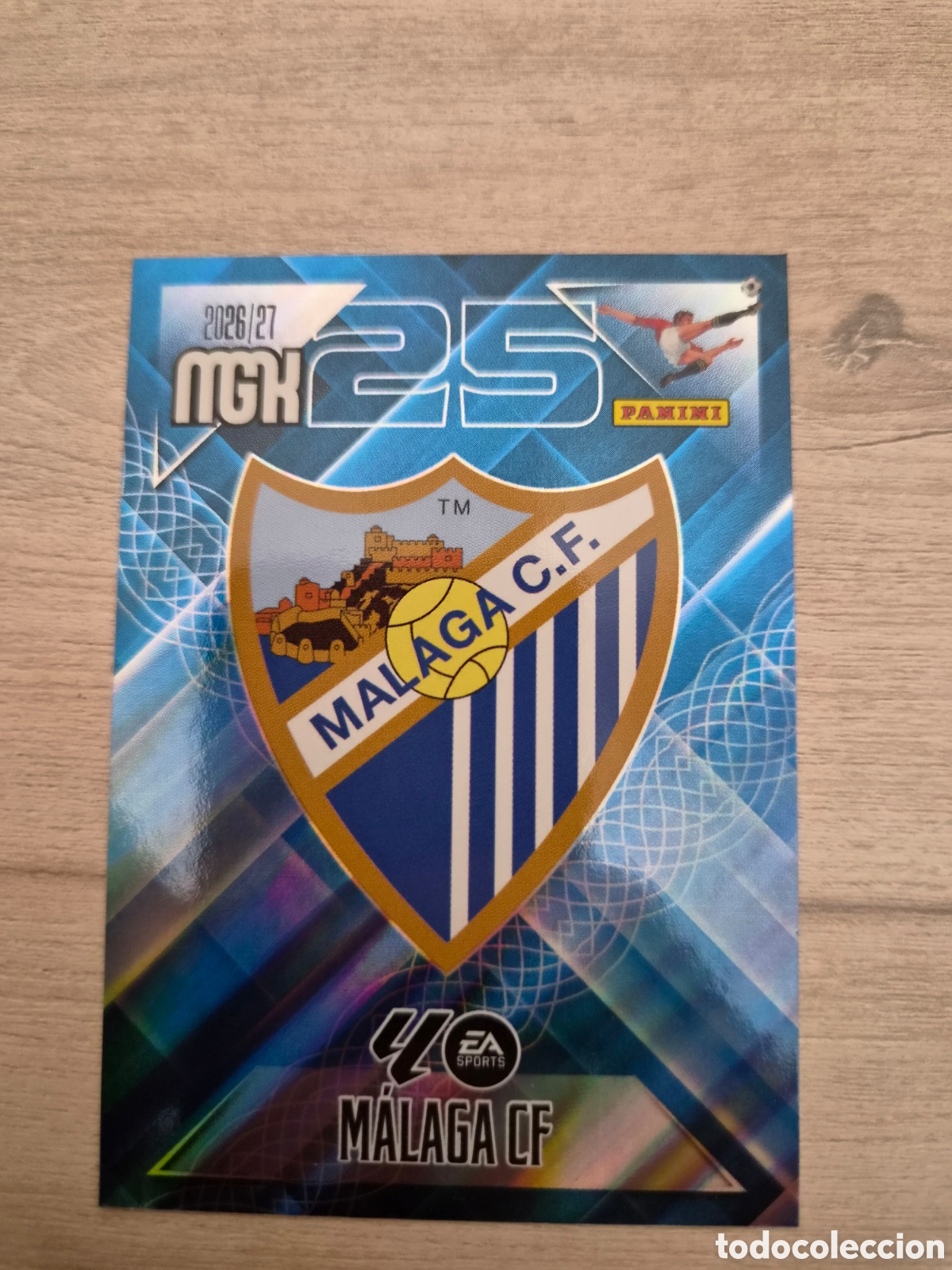 Cromos de Futebol: N&deg;235 Escudo M&aacute;laga Megacracks 26/27