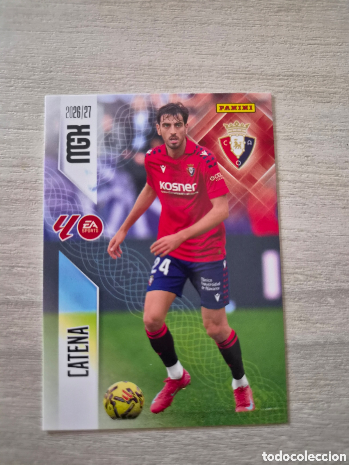 Football Stickers: N&deg;258 Osasuna Catena Megacracks 26/27