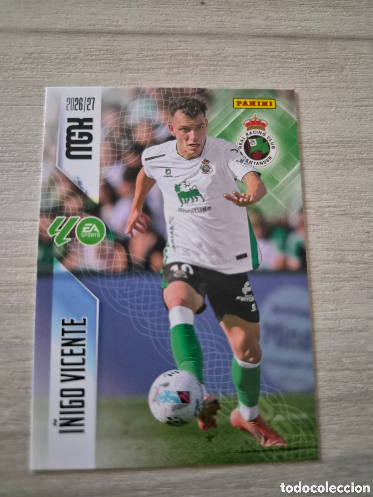 Cromos de f&uacute;tbol: N&deg;288 Racing de Santander I&ntilde;igo Vicente Megacracks 26/27