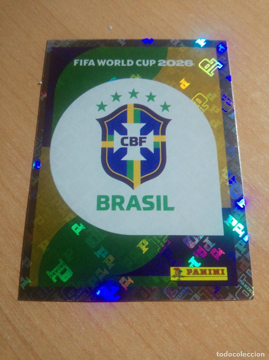 Cromos de f&uacute;tbol: BRA 1 ESCUDO BRASIL MUNDIAL FIFA WORLD CUP 2026 26 PANINI STICKERS NUEVO