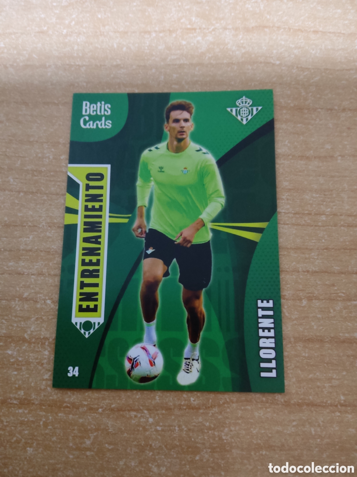 Cromos de f&uacute;tbol: 34 DIEGO LLORENTE ENTRENAMIENTO REAL BETIS HOLY CARDS 2024 2025