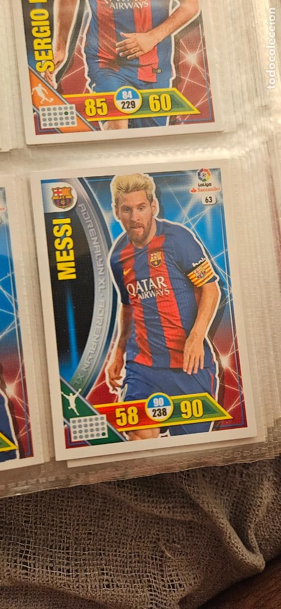 Cartes &agrave; collectionner de Football: 63 Lionel Messi FC Barcelona Adrenalyn 2016 2017 16 17 trading card