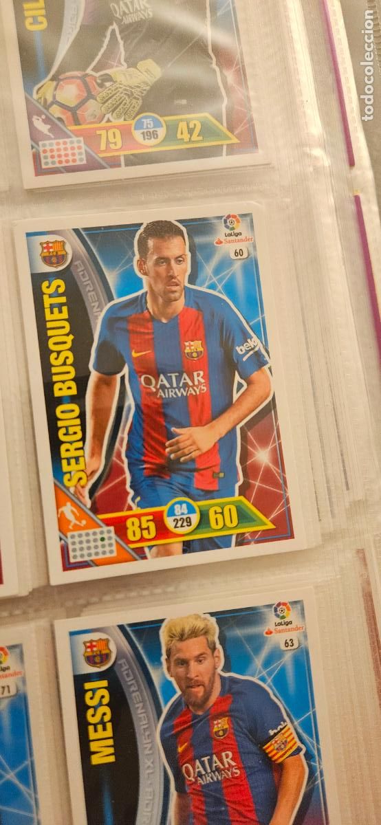 Cartes &agrave; collectionner de Football: 60 Sergio Busquets FC Barcelona Adrenalyn 2016 2017 16 17 trading card