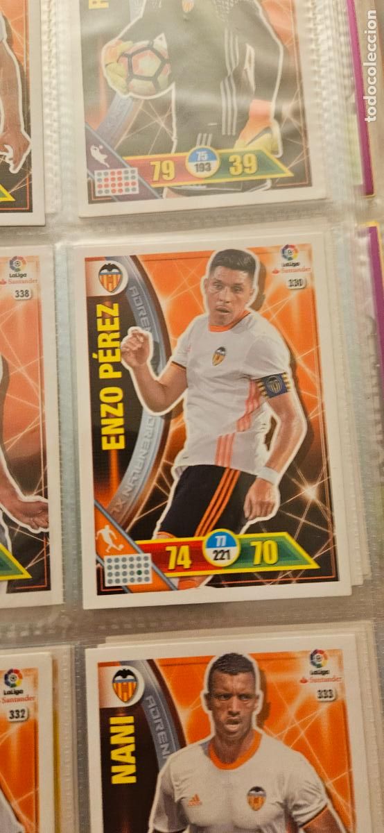 Fu&szlig;ball-Sticker: 330 Enzo P&eacute;rez Valencia Adrenalyn 2016 2017 16 17 trading card