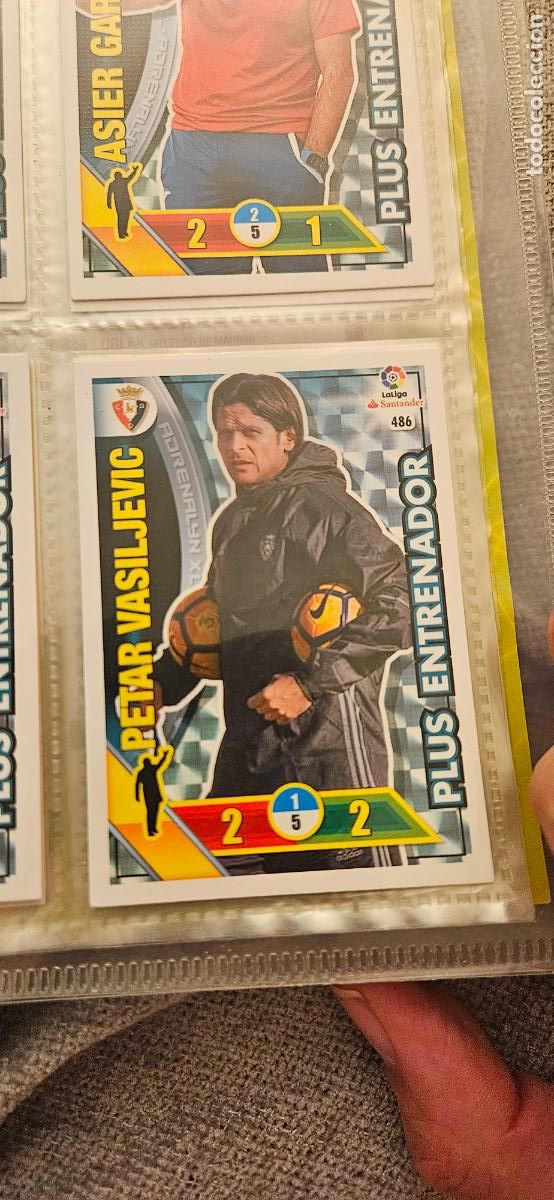 Cartes &agrave; collectionner de Football: Petar Vasiljevi? - N&ordm; 486 - C.A. Osasuna - Plus Entrenador - Adrenalyn 2016 2017 17 16
