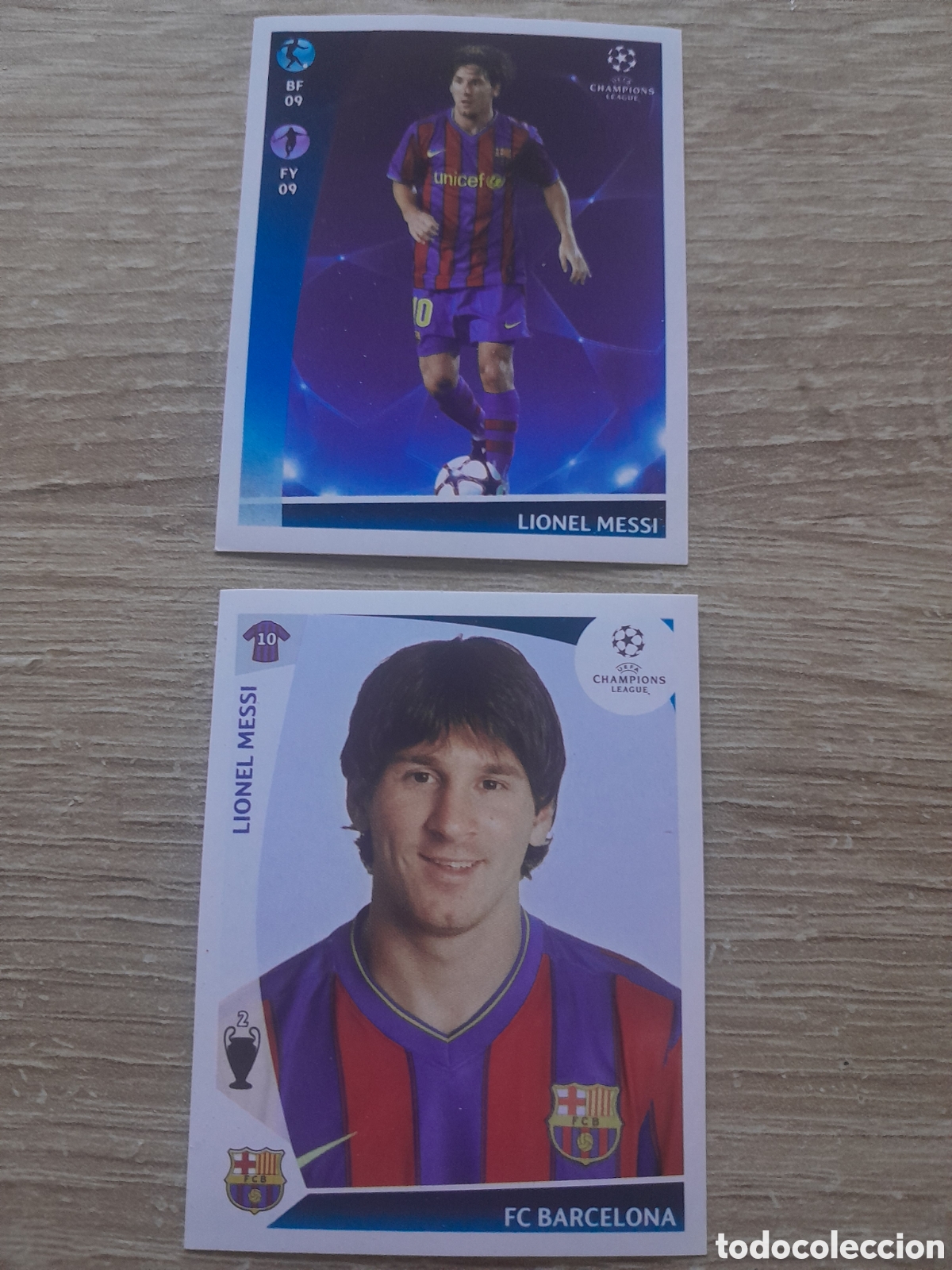 Cromos de f&uacute;tbol: Lote 2 cromos uefa champions league 2009 2010 messi barcelona n&ordm; 359 y n&ordm; 562